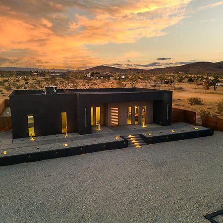 Luxury Family Villas Joshua Tree Exterior photo