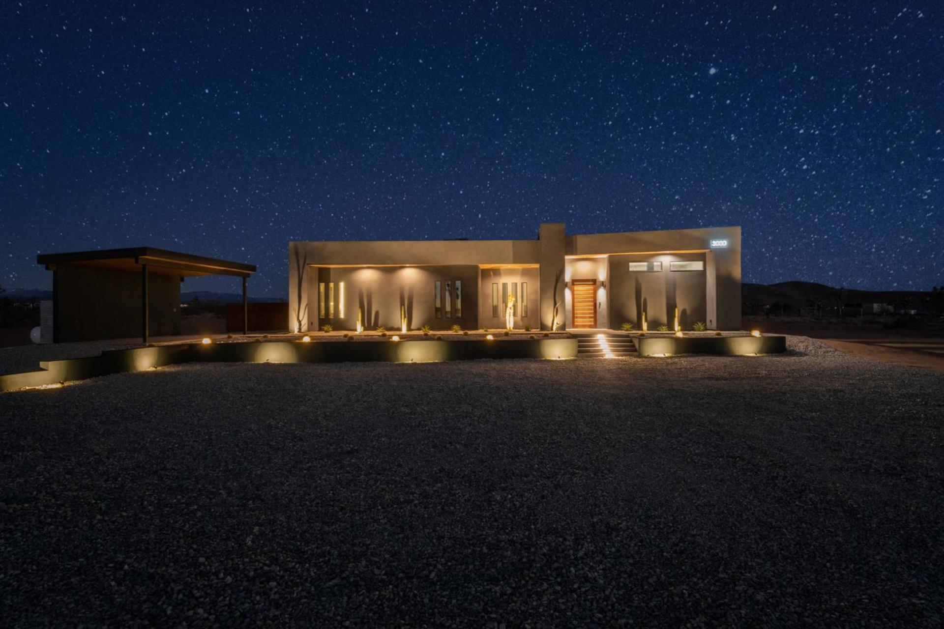 Luxury Family Villas Joshua Tree Exterior photo