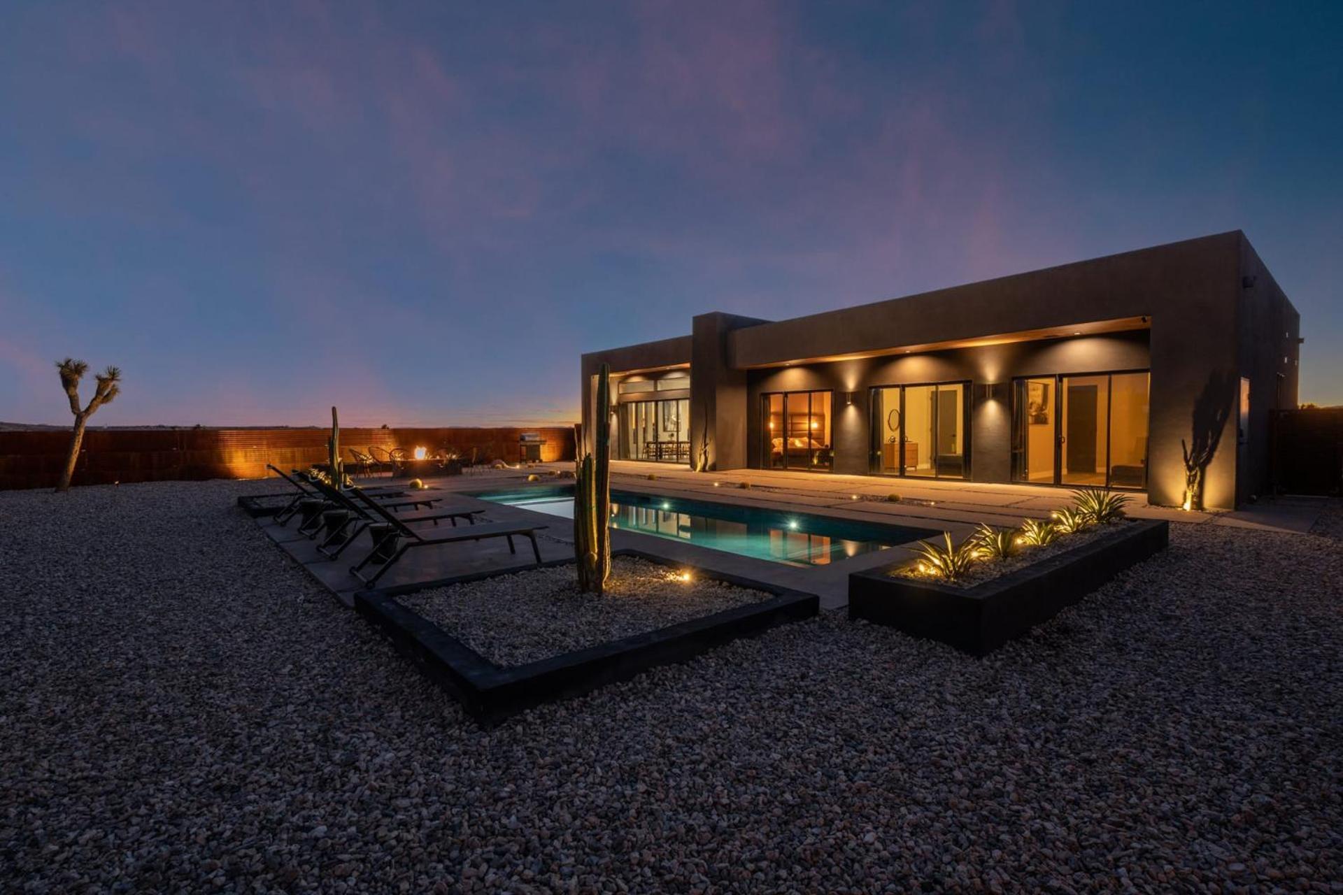 Luxury Family Villas Joshua Tree Exterior photo